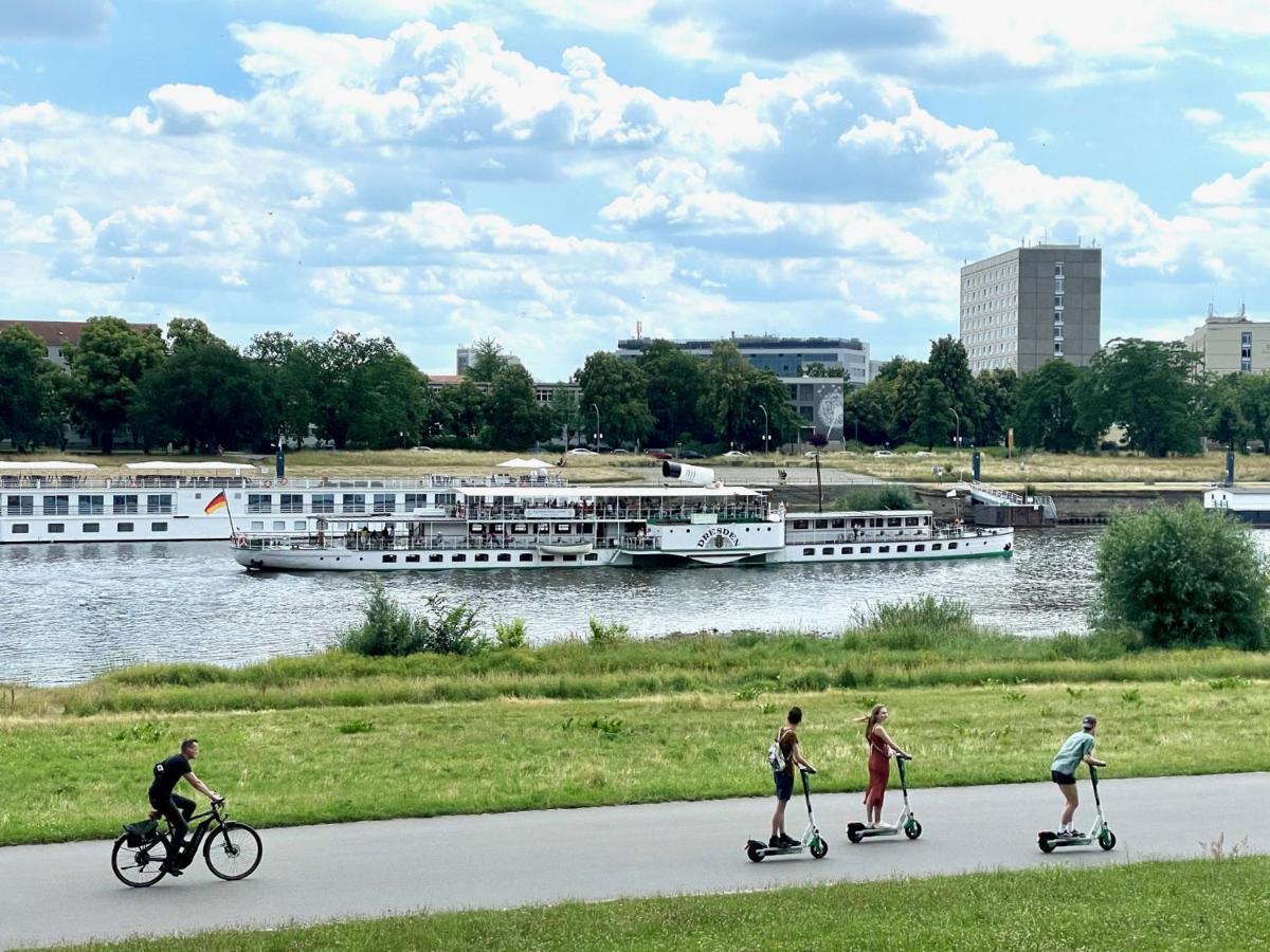 Apartment Uptown Im Herzen Der Dresdner Neustadt! Dresda Esterno foto